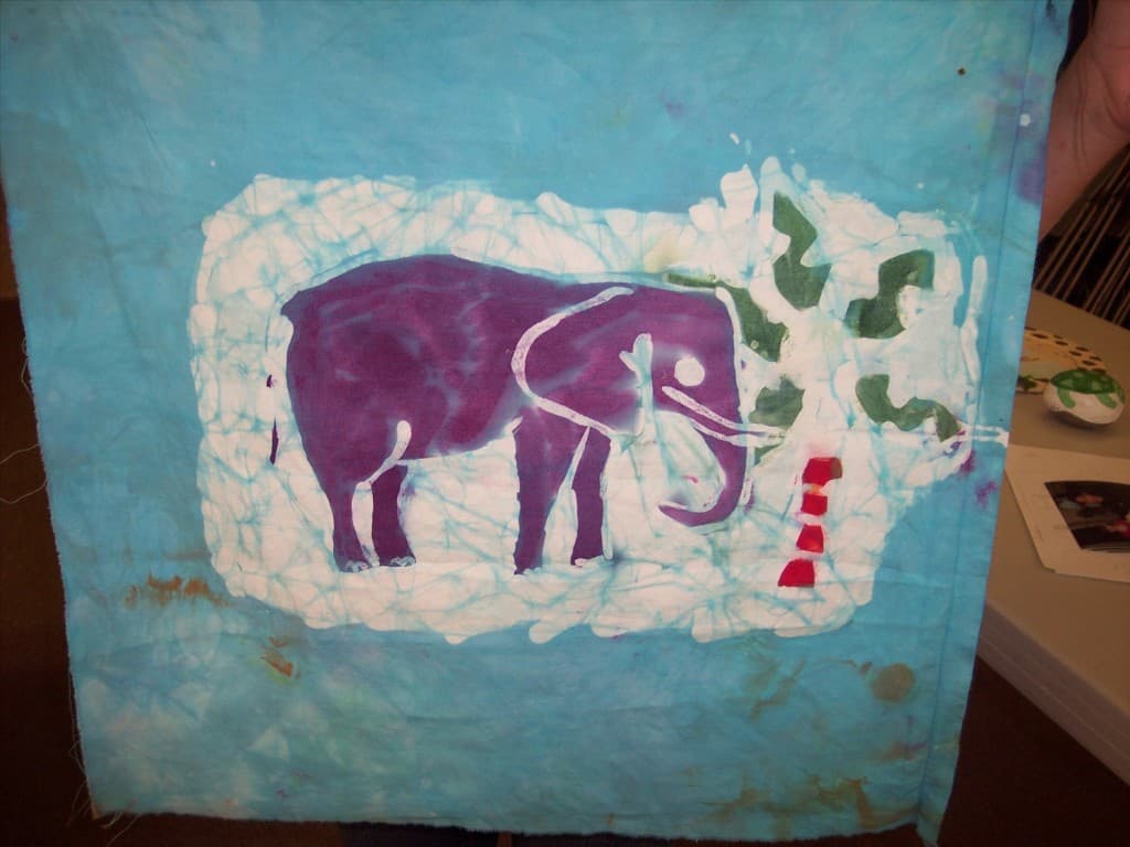 Student Patterns pottery image 21